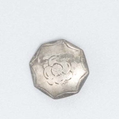 Tudor Rose Sleeve Button